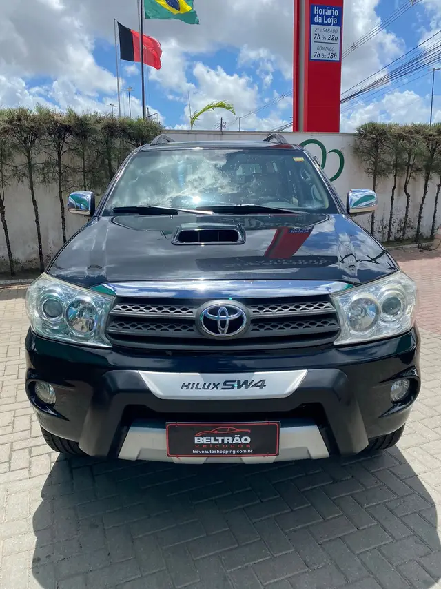 Carro Toyota Hilux SW4 2010 SRV 4x4 3.0 Turbo  (aut)