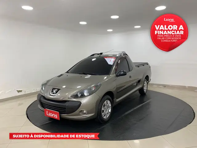 Carro Peugeot Hoggar 2011 XR 1.4 (10 ANOS BRASIL) (Flex)