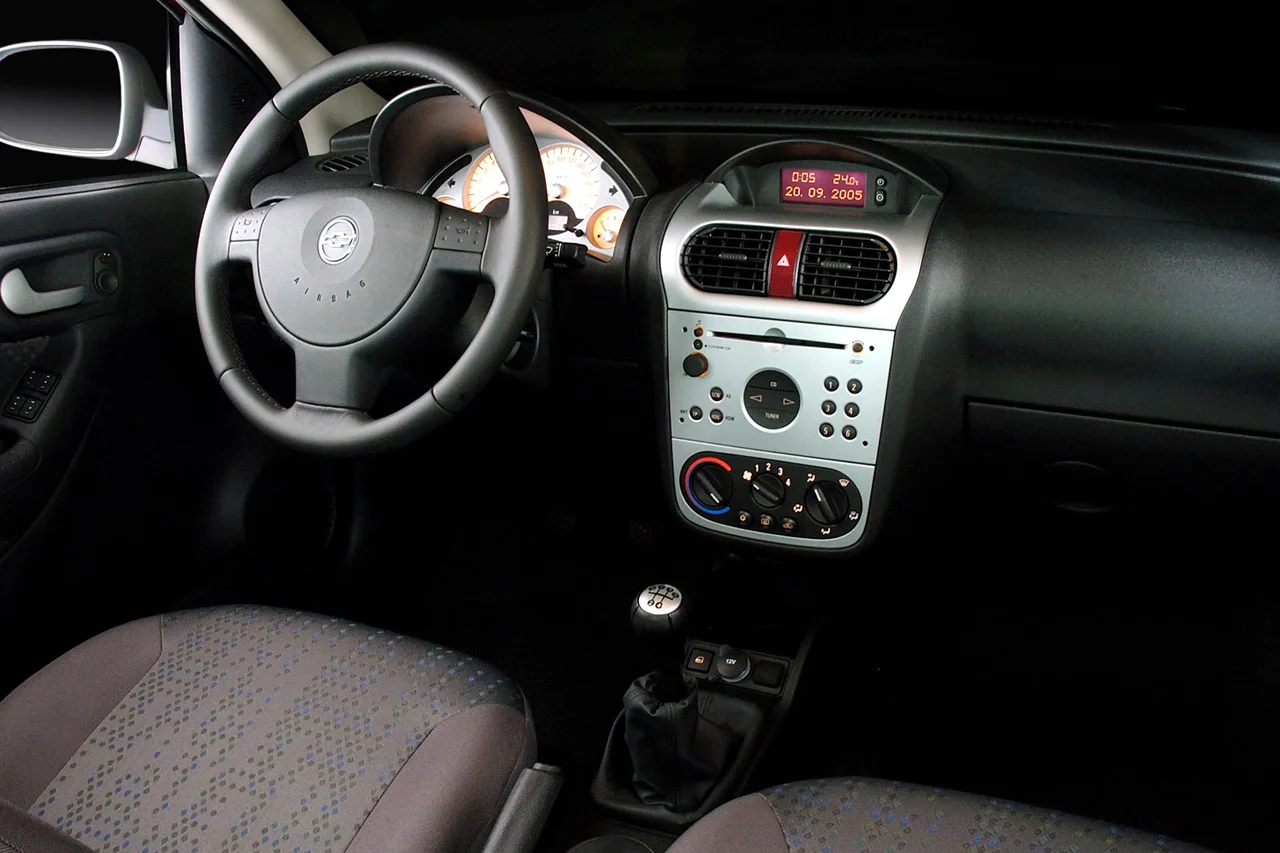 Chevrolet Corsa Hatch Premium 1.8 (Flex)
