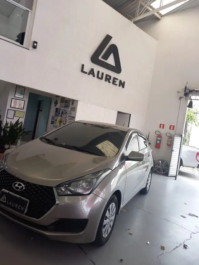 Carro Hyundai HB20 2019 1.0 Unique (Flex)