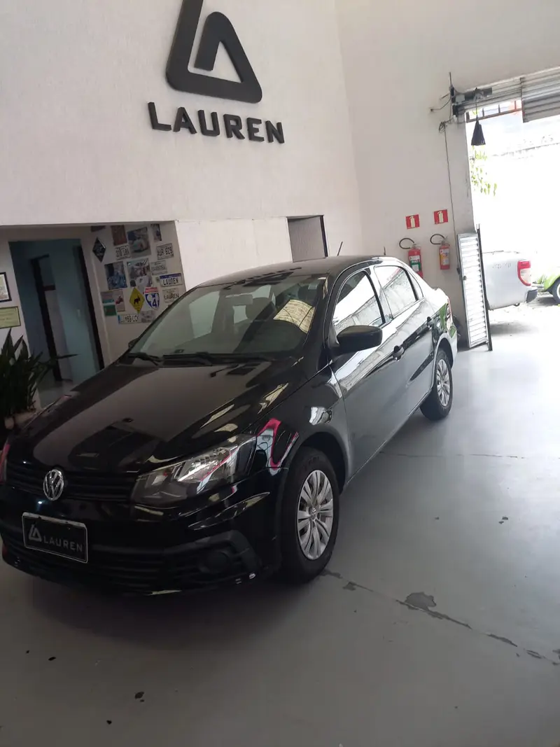 Volkswagen Voyage 1.6 Trendline (Flex)