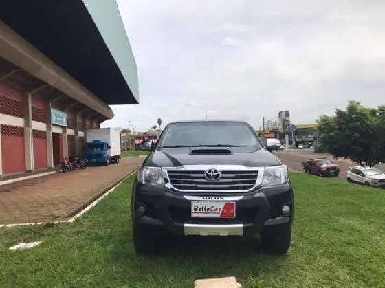 Carro Toyota Hilux Cabine Dupla 2014 Hilux 3.0 TDI 4x4 CD SRV (Aut)