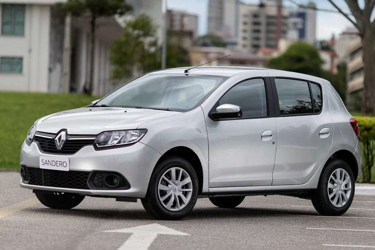 Renault Sandero Authentique 1.0 16V (flex)