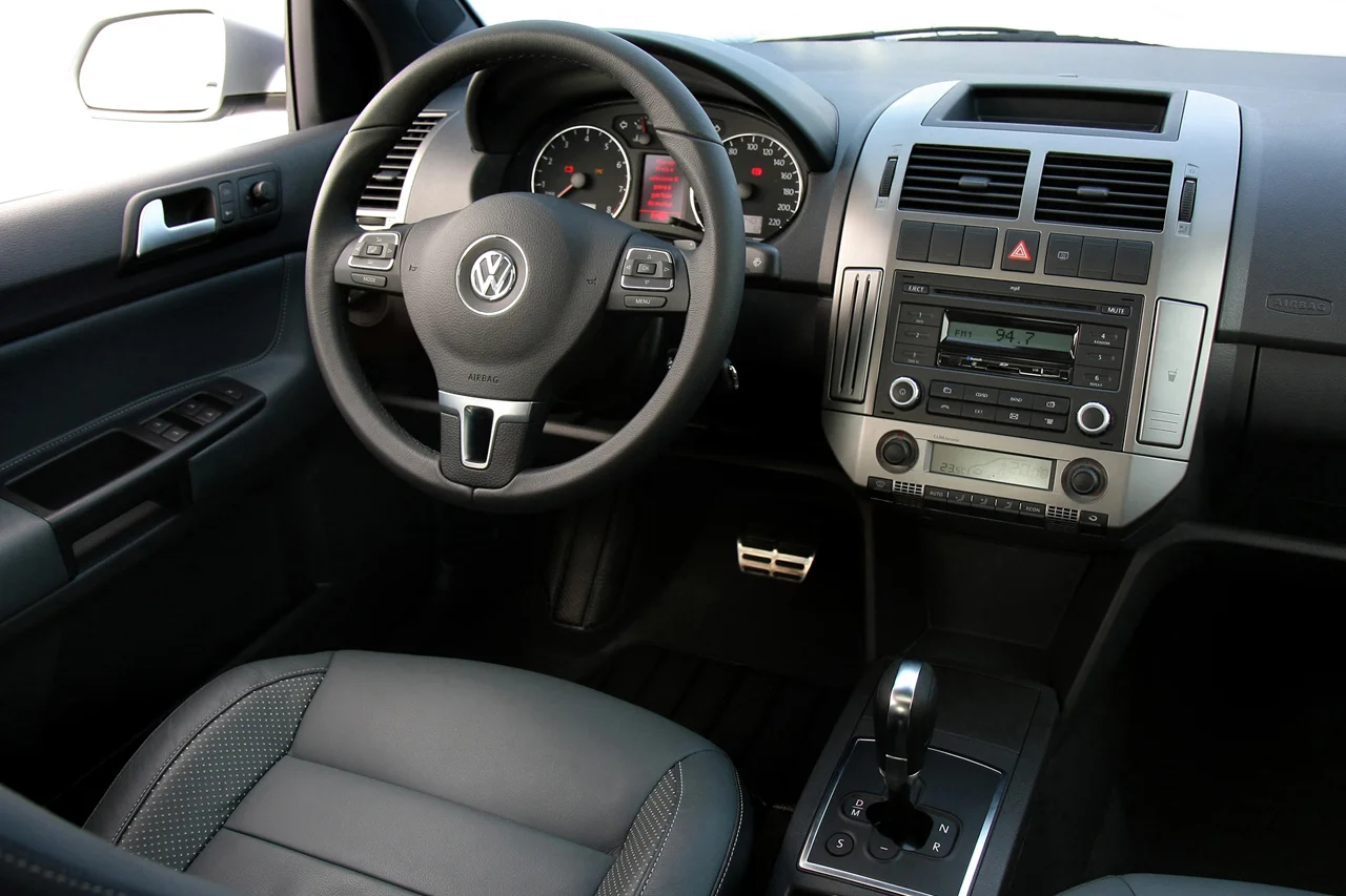 Volkswagen Polo Hatch 1.6 VHT Total Flex