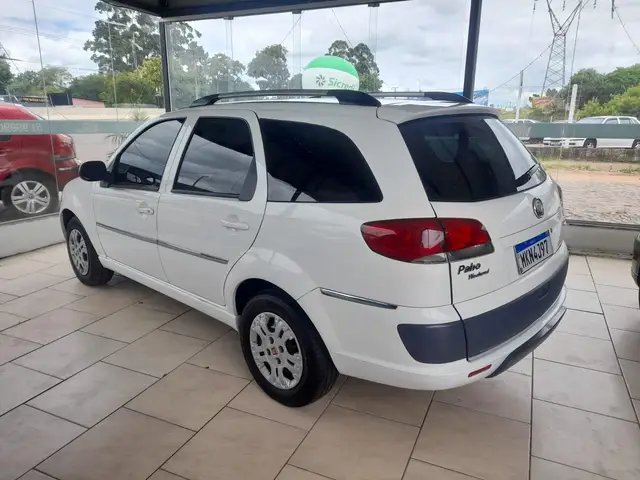 Carro Fiat Palio Weekend 2013 Attractive 1.4 8V (Flex)