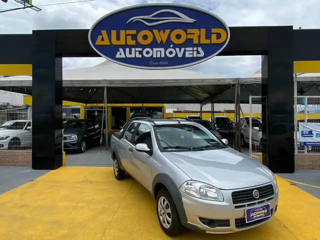 Carro Fiat Strada 2011 Working 1.4 (Flex) (Cabine Dupla)
