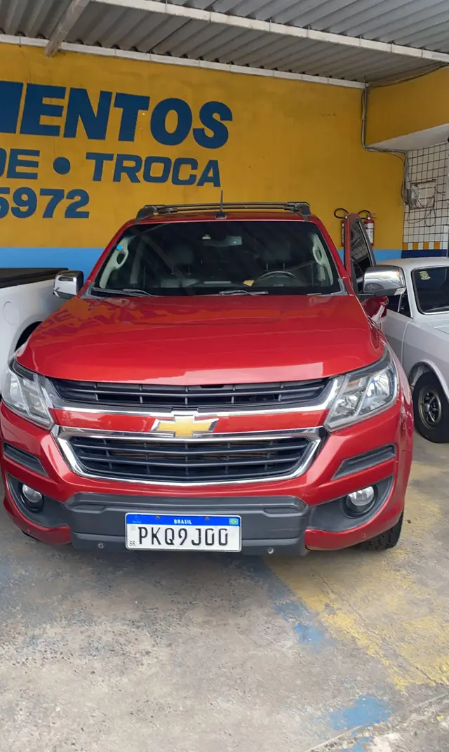 Carro Chevrolet S10 Cabine Dupla 2017 S10 2.8 CTDI High Country 4WD (Cabine Dupla) (Aut)