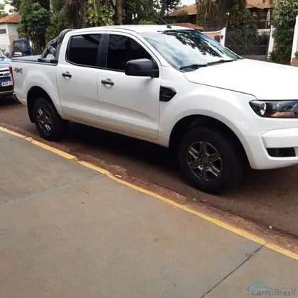 Carro Ford Ranger Cabine Dupla 2017 Ranger XLS 2.2 4x4 CD Diesel (Mec.)