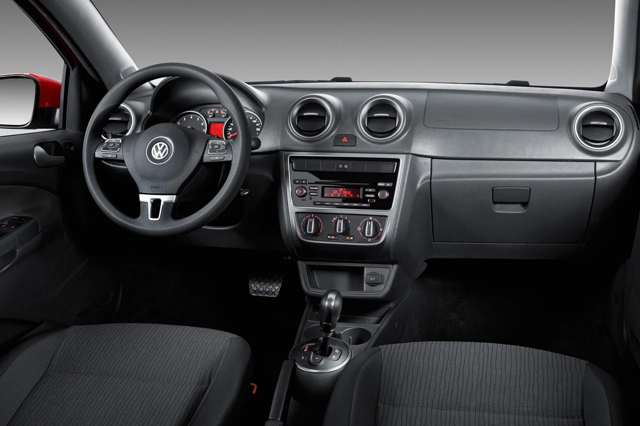 Volkswagen Gol 1.6 VHT Comfortline (Flex)