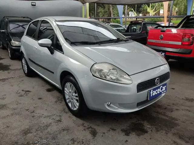 Carro Fiat Punto 2011 Attractive 1.4 (Flex)