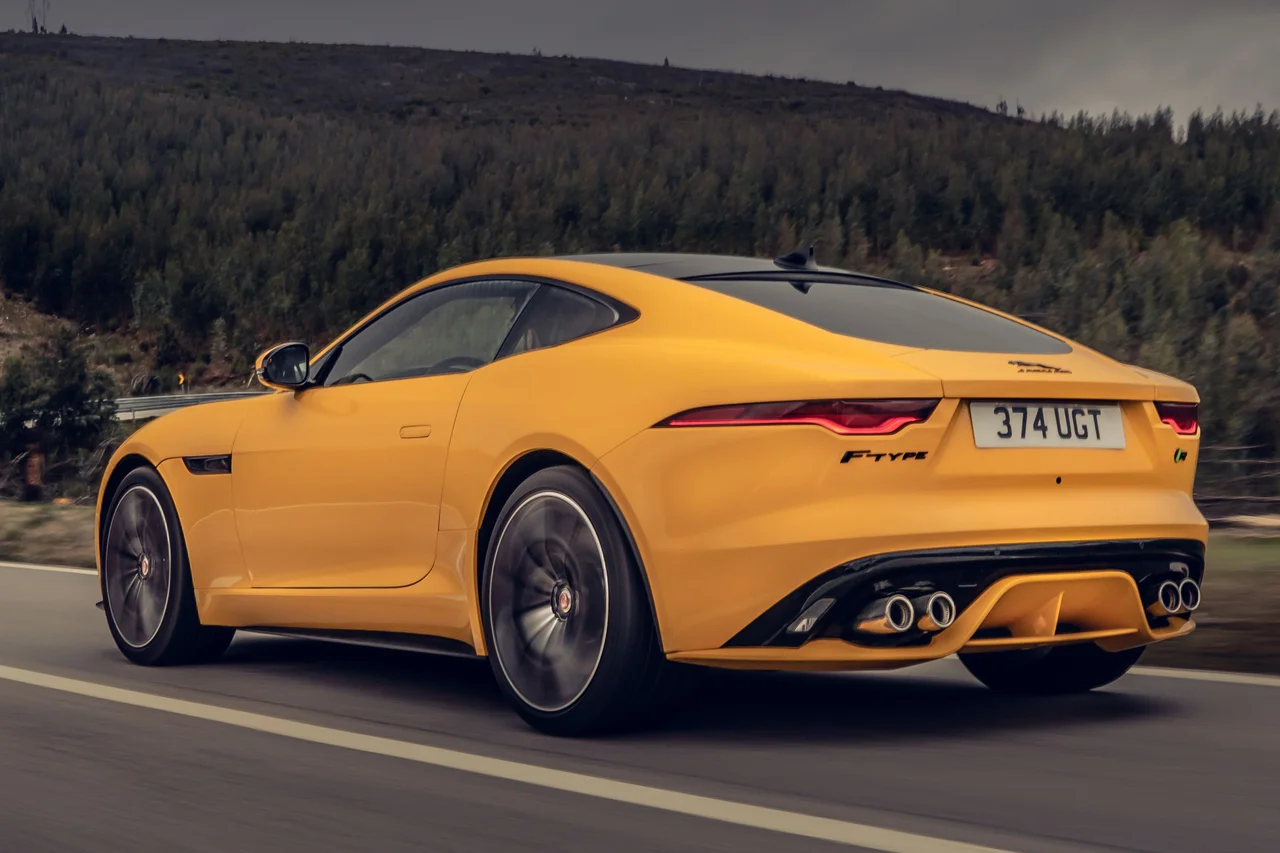 Jaguar F-Type Coupe R-Dynamic 2.0 (Aut)