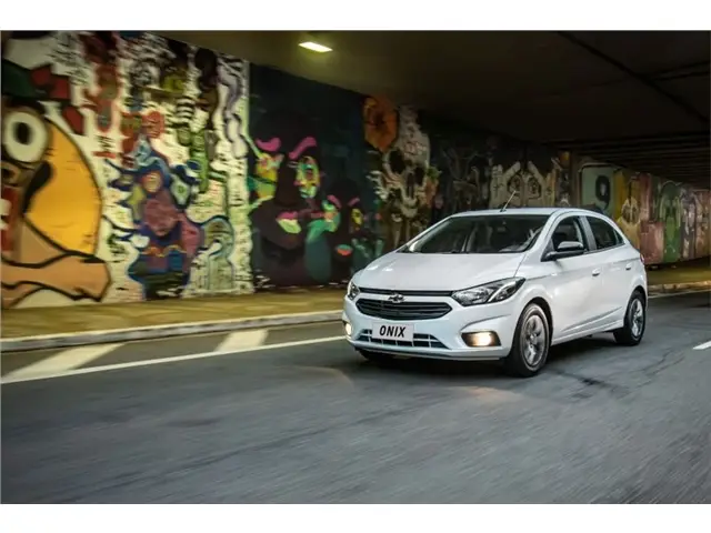 Carro Chevrolet Onix 2022 LT 1.0 (Flex)