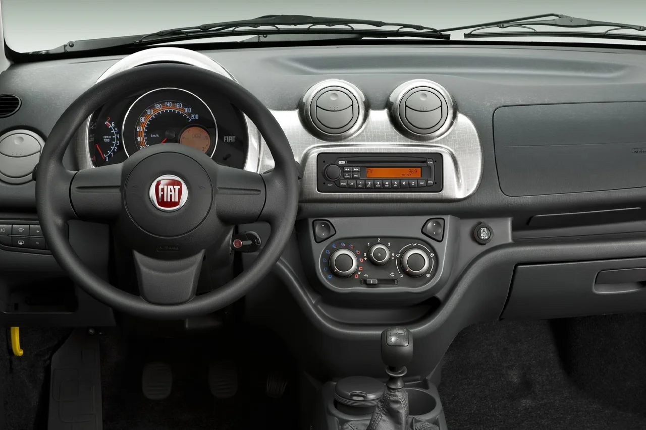 Fiat Uno Way Celeb. 1.0 8V (Flex) 4p