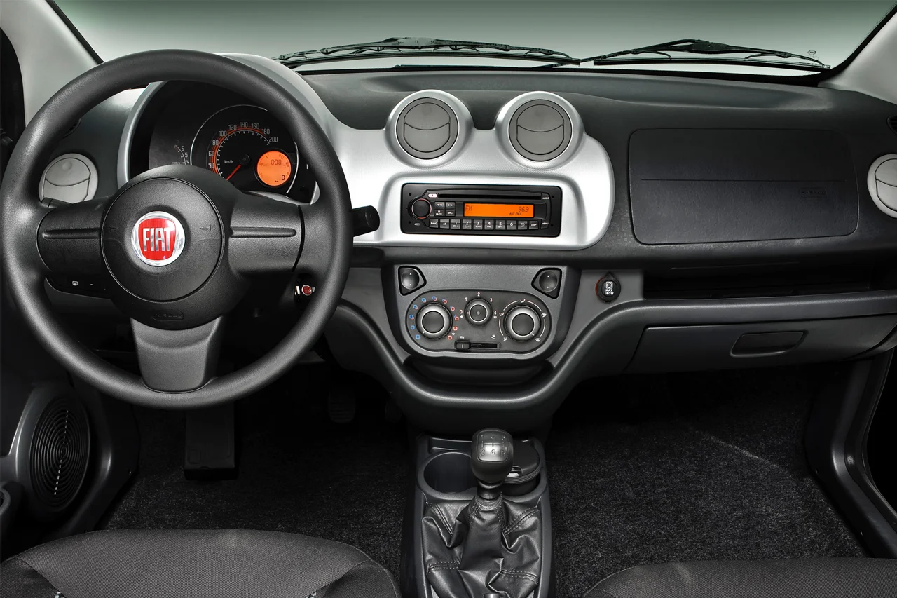 Fiat Uno Sporting 1.4 Interlagos 8V (Flex) 4p