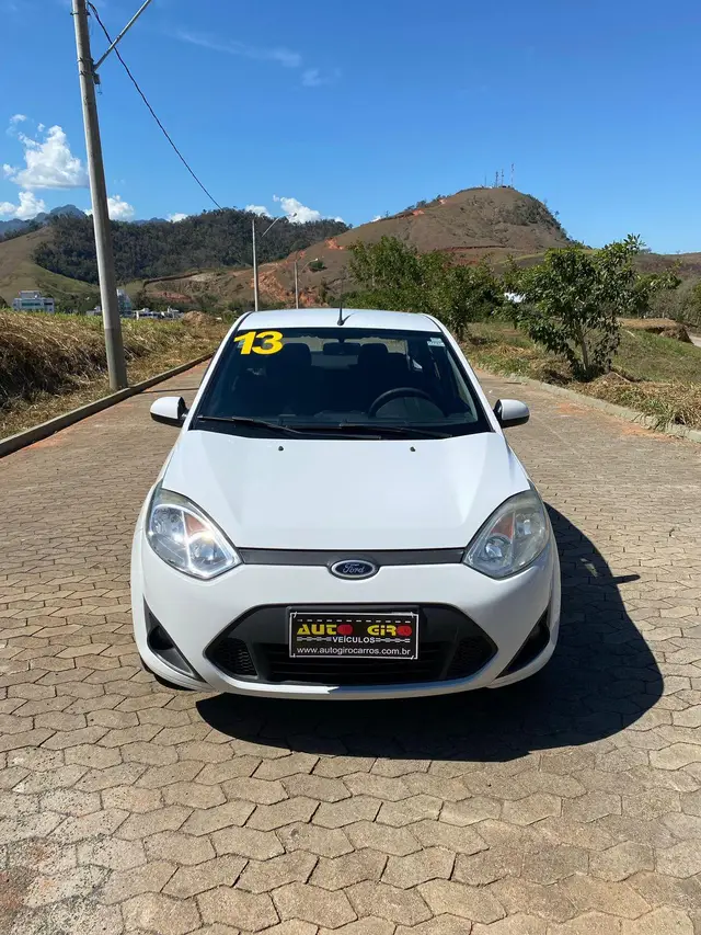 Carro Ford New Fiesta Sedan 2013 SE 1.6 (Flex)