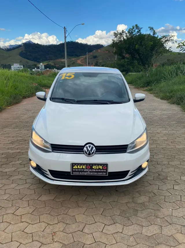 Carro Volkswagen Fox 2015 Comfortline 1.6 MSI (Flex)