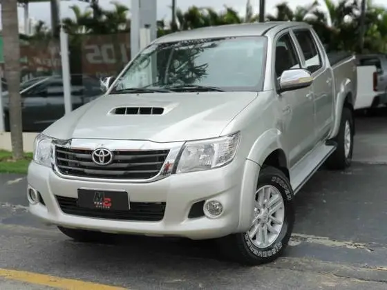 Toyota Hilux 3.0 TDI 4x4 CD SRV (Aut)