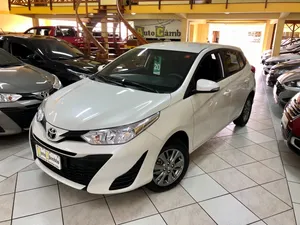 Toyota Yaris 2020 1.5 XL Plus Connect CVT (Flex)
