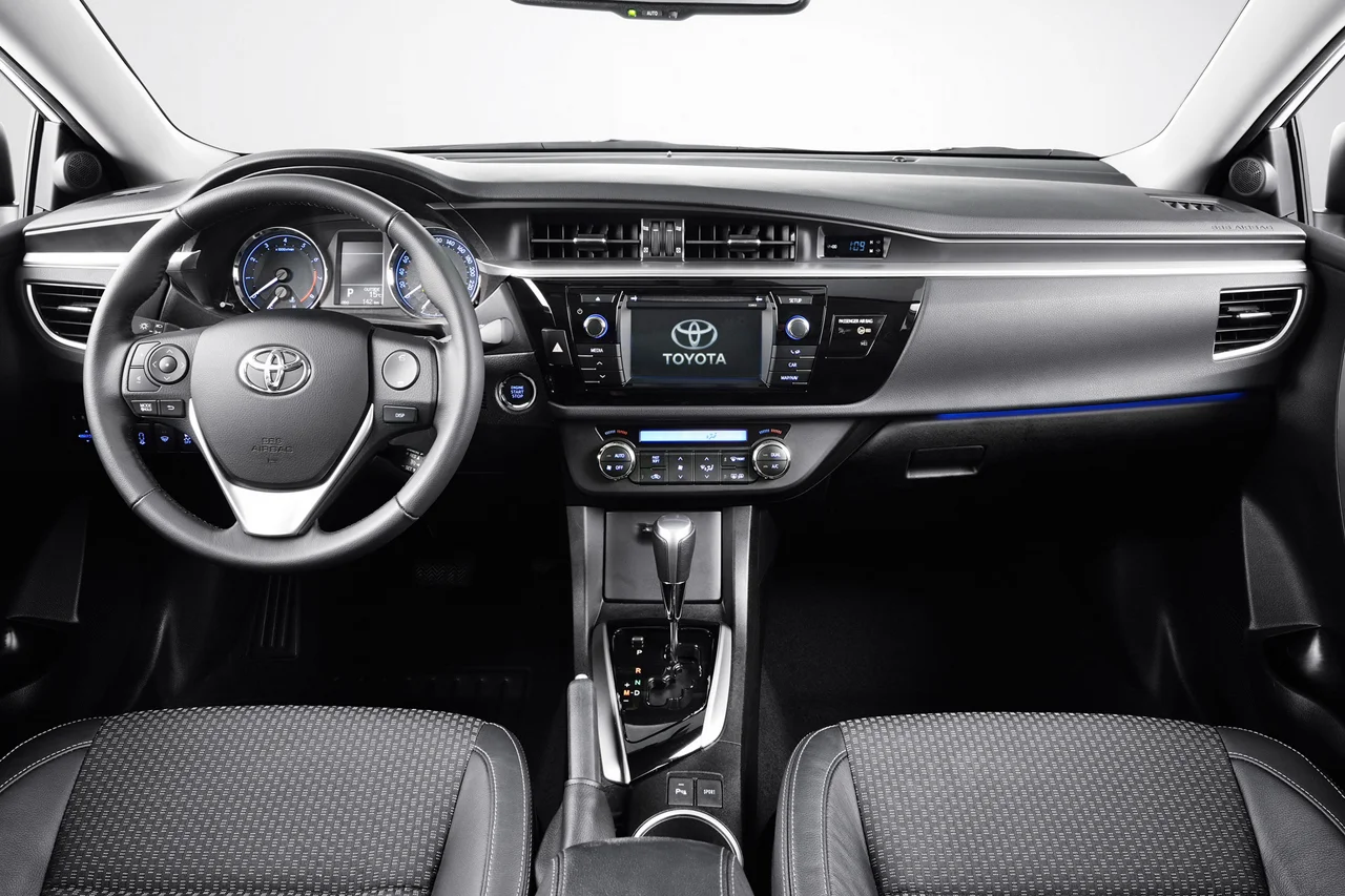Toyota Corolla Sedan 1.8 Dual VVT-i GLi Multi-Drive (Flex)
