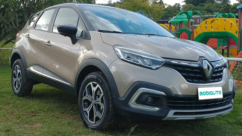 Avaliação: Renault Captur turbo anda muito, mas quem se importa?