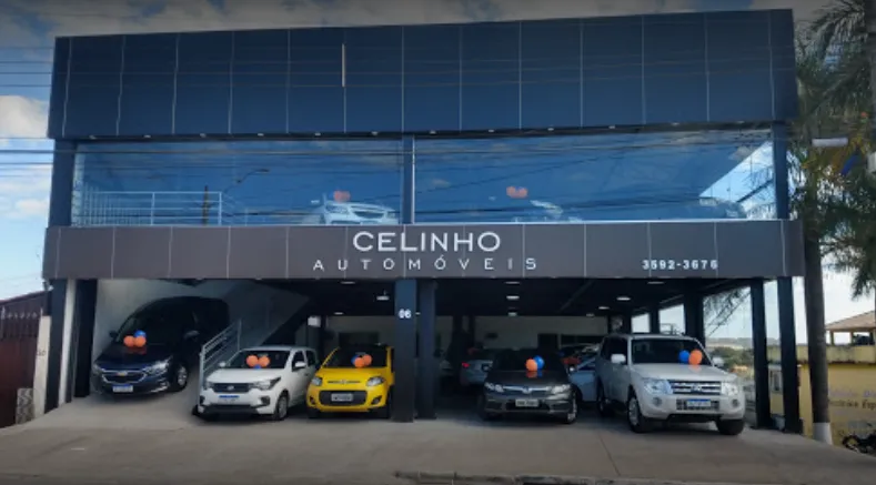 Fachada da loja Veículos à venda em Celinho Automóveis - Betim - MG | Mobiauto