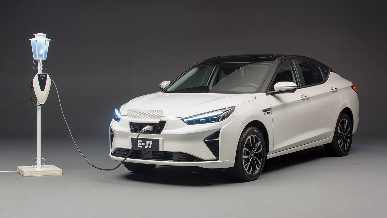 JAC e-J7 BEV