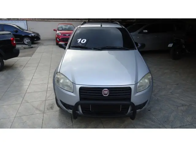 Carro Fiat Strada 2010 Working 1.4 (Flex) (Cabine Dupla)