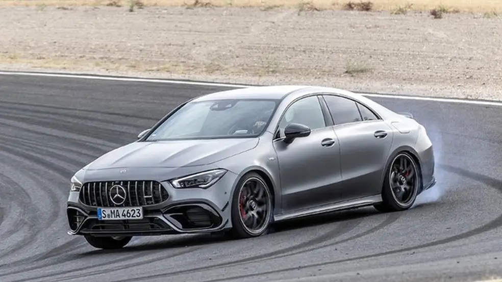 Mercedes-Benz CLA 45 AMG