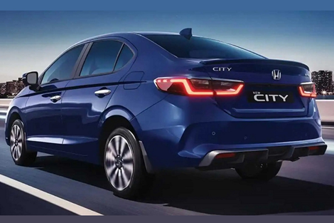 Honda City 2024 e:HEV estreia facelift de meia vida na Índia, com direito a versão híbrida que deixa o Brasil só na vontade