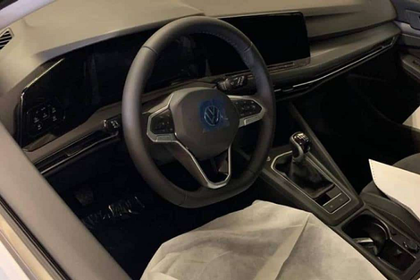 Hatch médio Volkswagen Golf 8 é revelado antes da hora na Europa, confira mais detalhes do Novo Golf.