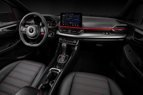 Em clima de lançamento, Fiat Pulse Abarth tem imagens do interior divulgadas pela marca para dar mais algumas pistas do que esperar do modelo.