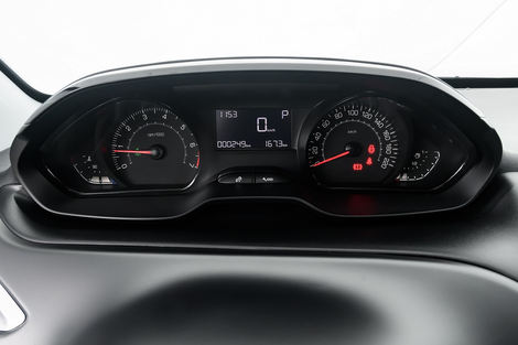 Com valor mais competitivo na linha 2023, Peugeot 2008 1.6 THP tem desempenho e custo-benefício de fazer inveja à concorrência