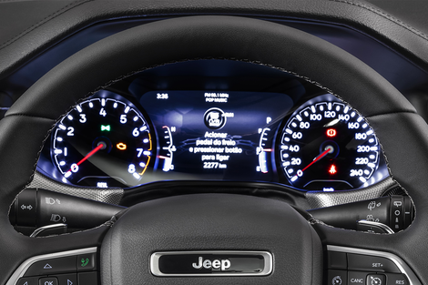 Com novo visual, motor e acabamento interno, o objetivo do Compass é manter a liderança do segmento contra a ofensiva de Toyota e Volkswagen. Veja o detalhes: