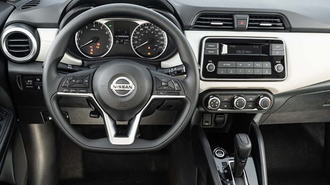Conheça as quatro versões da nova geração do sedan compacto e descubra detalhes que passariam despercebidos