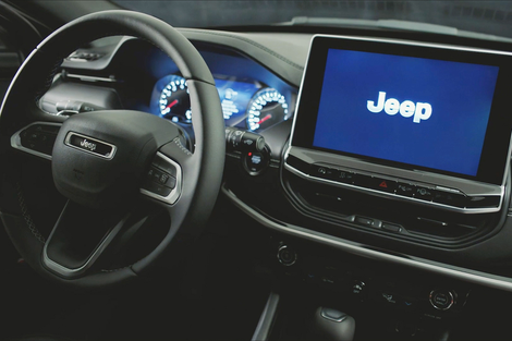 Em vídeo comemorando o “Jeep Day”, marca divulgou novo teaser do SUV renovado, que será revelado integralmente no Brasil nesta segunda-feira (5)