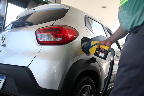 Preço do diesel foi o que mais subiu percentualmente entre janeiro e abril, seguido por GNV, gasolina e etanol. Veja percentuais e valores médios